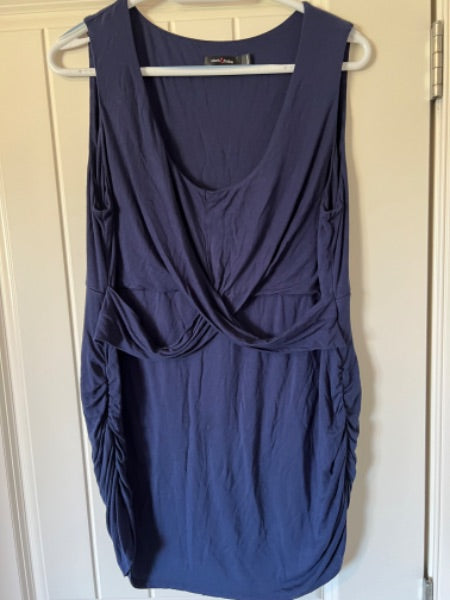 Stork and babe nursing maternity dressy navy tank top. Excellent condition, Maternity 2XL+ (18+)