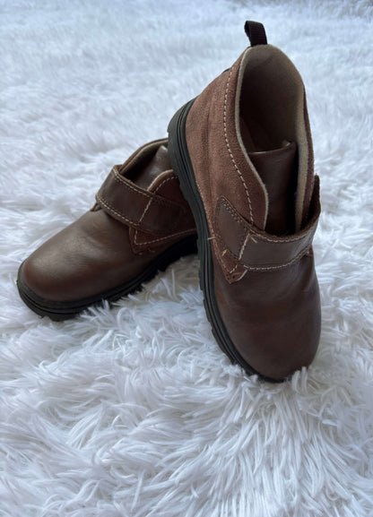 Carter’s dress boots, boys’, brown, size 12, Shoes 12 (Toddler:2-4yr)