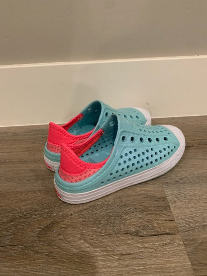 Skechers Foamies Guzman Steps Shoes - Size 1 , Shoes 1 (Kids:4-8yr)