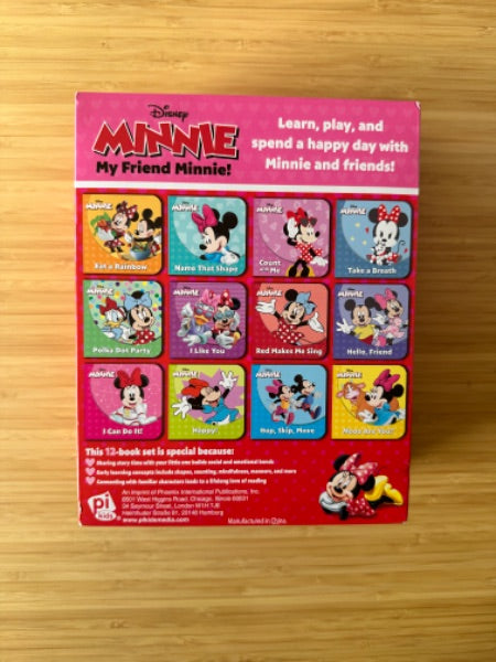 12 Minnie Mouse Board Book Set