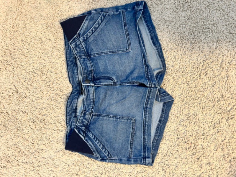 Maternity denim shorts