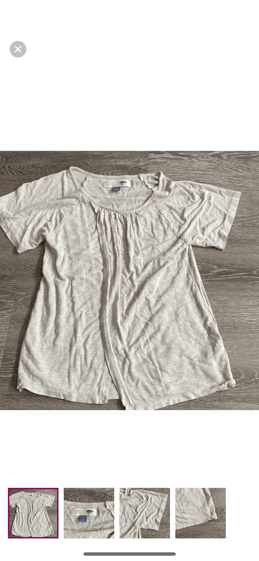 Old Navy Size Medium Oatmeal Maternity top, Maternity M (8-10)