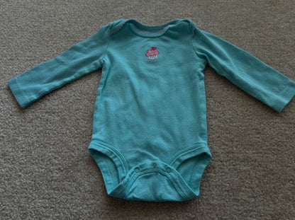 Onesie 4 pack bundle, Kids 6 Month (3-6M)