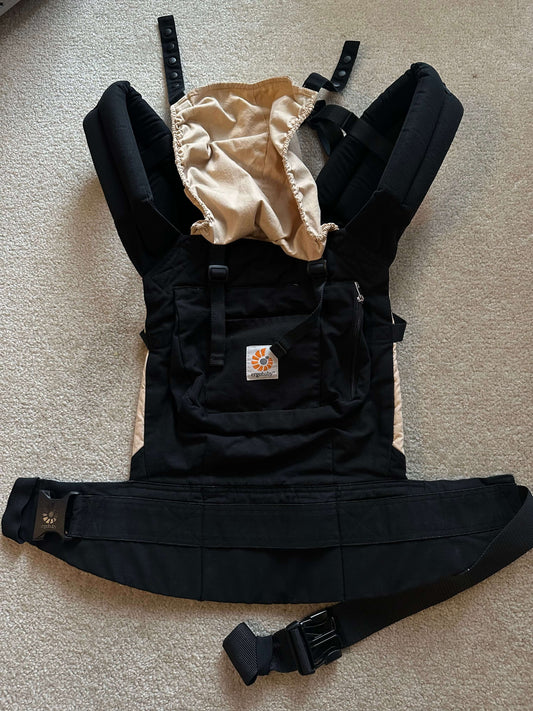 Ergobaby original carrier with infant insert