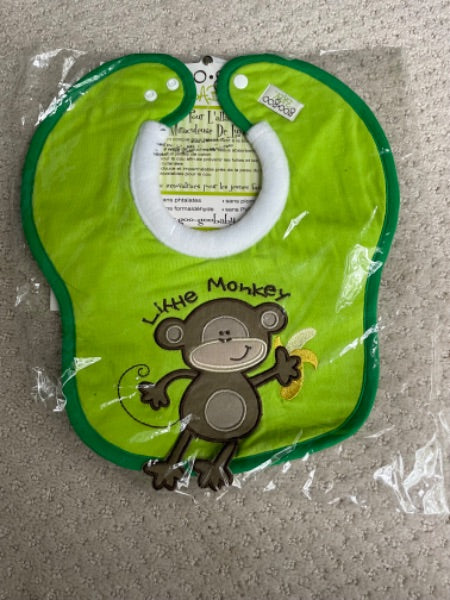 NEW - green monkey bib, 6-12 months