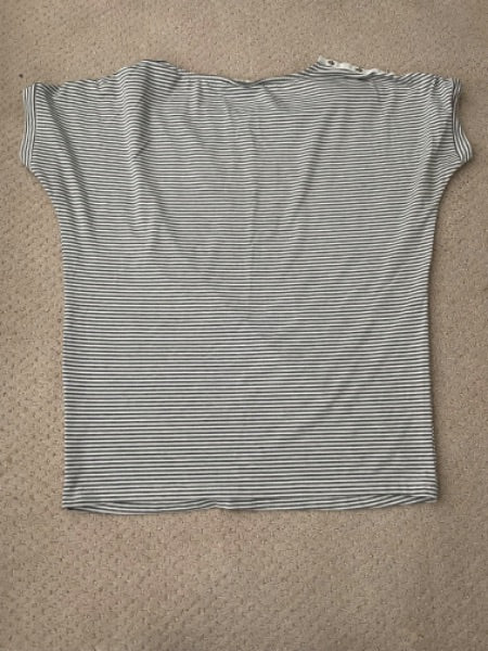 Jojo maman Bebe grey and white stripe nursing top, S