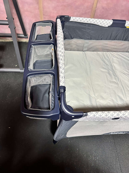 Graco Pack n’ Play Quick connect Portable Lounger Deluxe