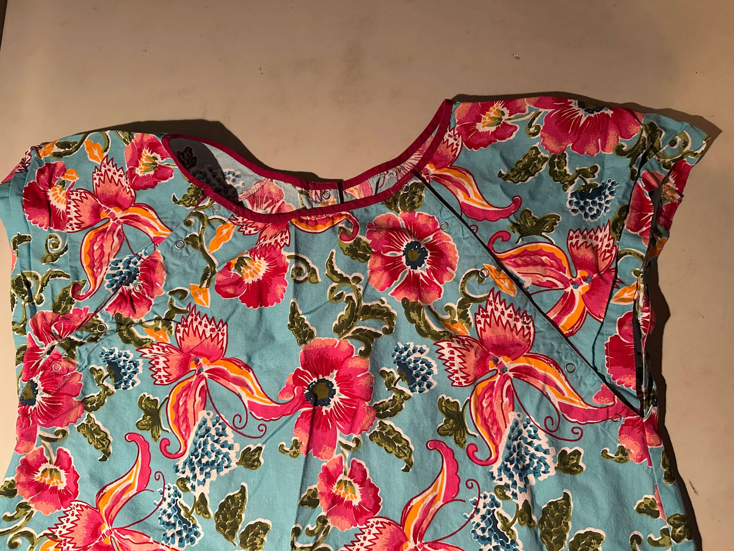 Hospital gown , Maternity S (4-6)
