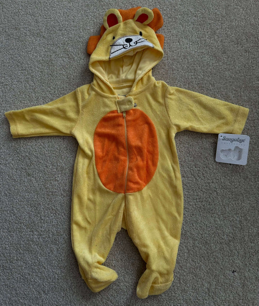 NWT lion towel sleeper