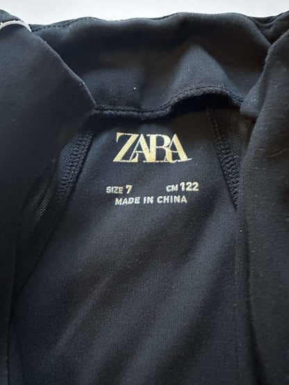 Zara  Zip Up size 7