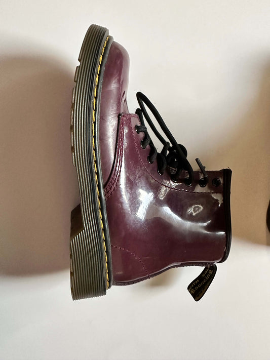 Authentic Doc Martens size 13, Shoes 13 (Kids:4-8yr)