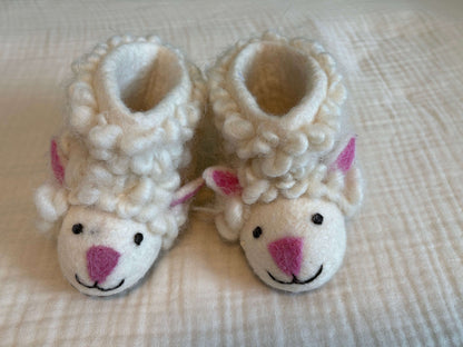 Wooly Sheep Baby Slippers Size 21 (5.5 Infant) Handmade in Nepal , Shoes 5.5 (Walkers:12-24 mth)