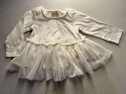 Cute dress 6-9mo, Kids 9 Month (6-9M)