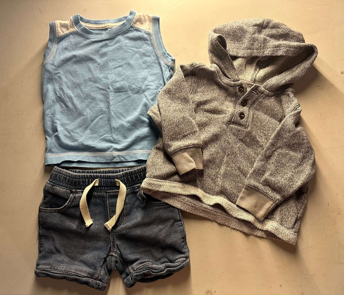 Summer outfit 12-18mo, Kids 18 Month (12-18M)