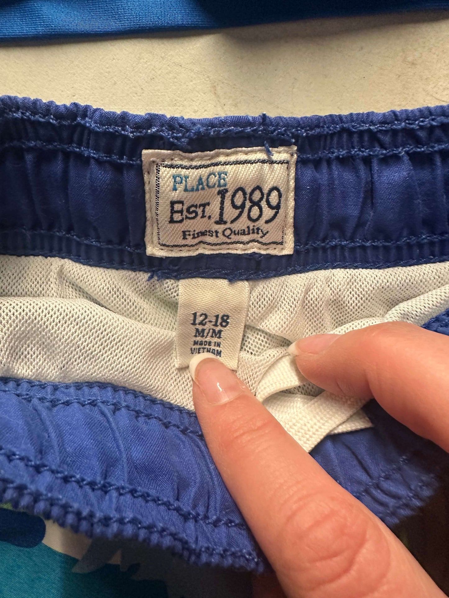 Swim shorts and brush guard 12– 18mo, Kids 18 Month (12-18M)
