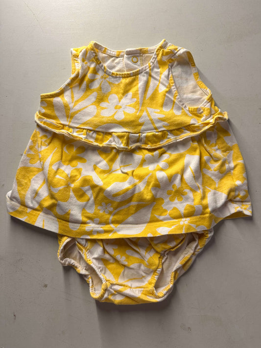 Summer outfit 9-12mo, Kids 12 Month (9-12M)