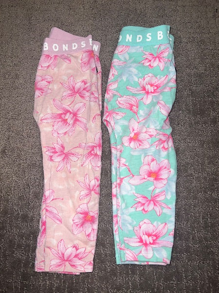 Girls - Bonds floral leggings  - 12-18mo/size 1, Kids 18 Month (12-18M)