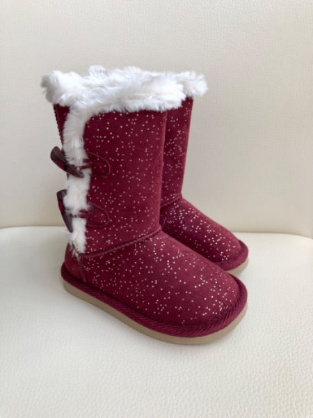 Old Navy Girls size 6T burgundy gold “Uggs style” faux fur boots, new without tags, Shoes 6 (Walkers:12-24 mth)