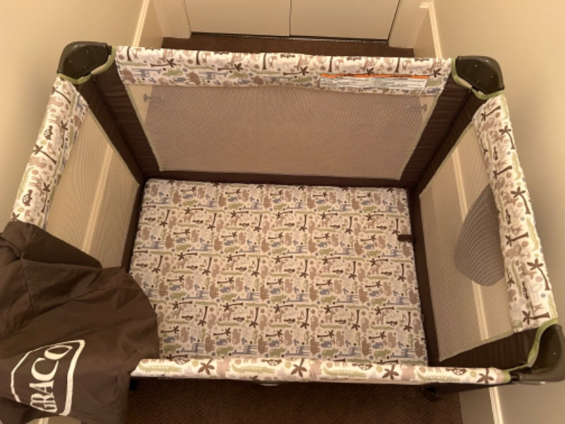 Graco Pack n Play - Jungle Print