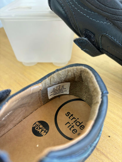 Stride Rite navy shoes , Shoes 11 (Toddler:2-4yr)