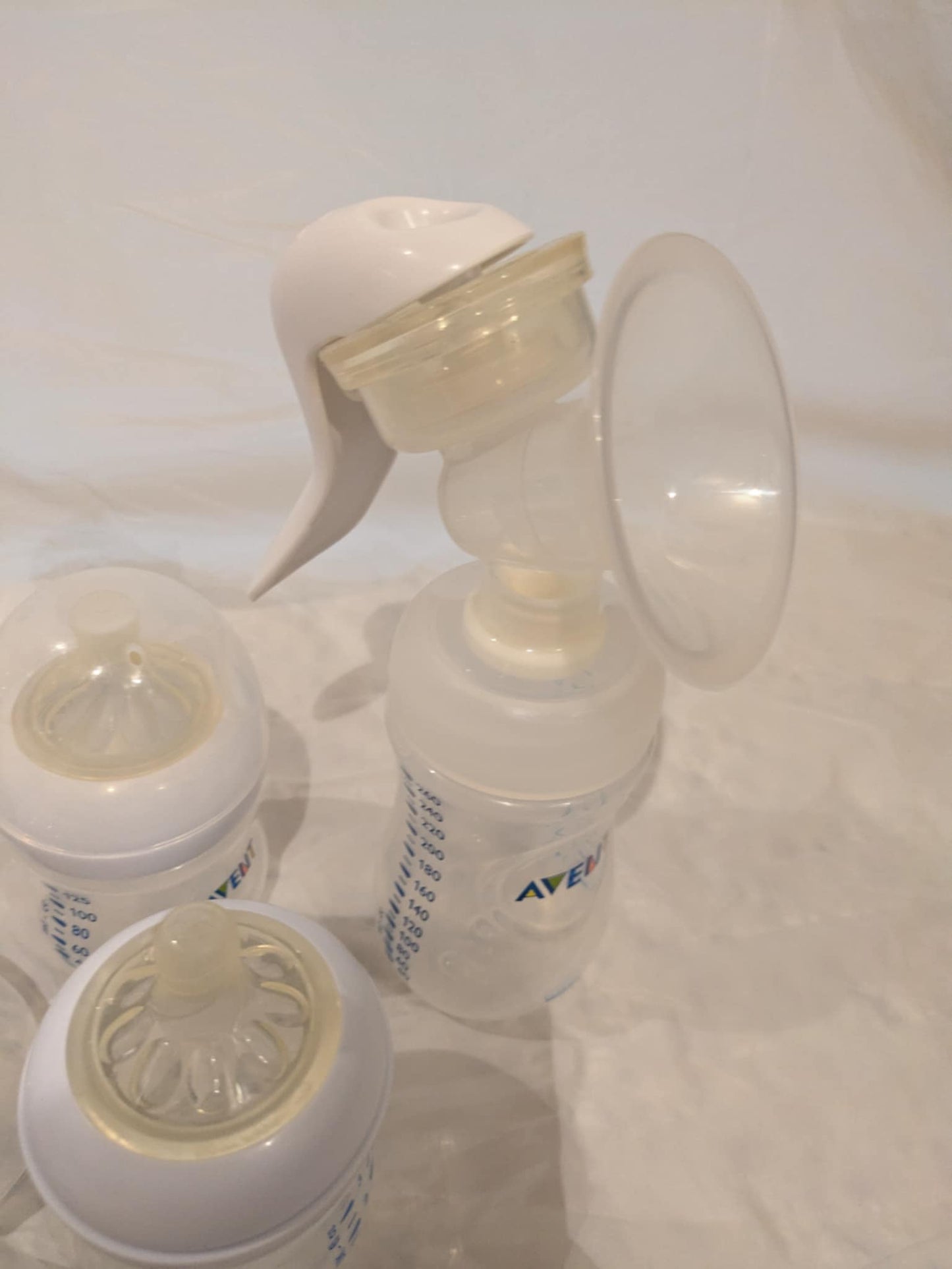 Philips Avent Bottles and Manual Breast Pump
