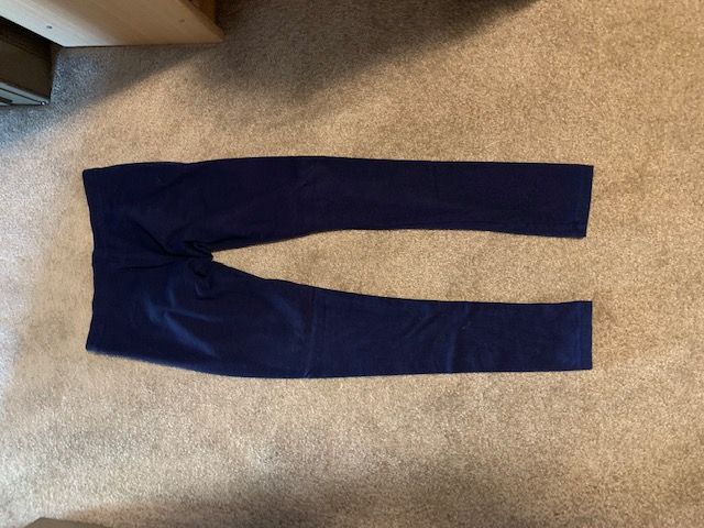 Four leggings George and Old Navy. 14-16 XL