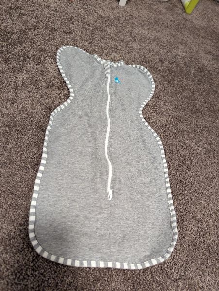 Love to Dream Swaddle Up. Light Grey. Newborn Size