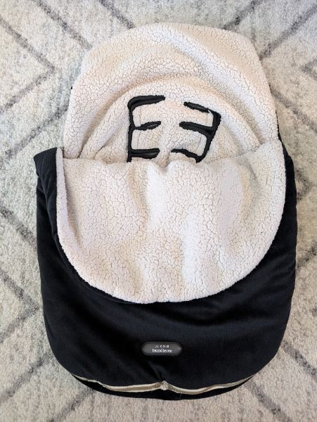 JJ Cole Bundle Me-Infant Size, MSRP: $80