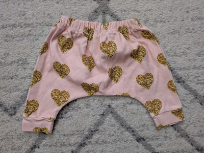2 Peas in A Pod, Small Shop, Baby Girl Slouchy Pants, Pink & Gold Hearts, 0-3M, Kids 3 Month (0-3M)
