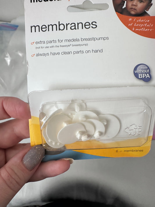 Maymom/Medela breastpump kit and parts