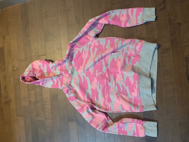 Pink Camoflauge Hoodie. Sporting Life.