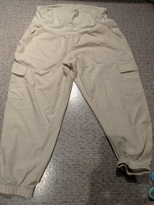 Old navy Stretchtech dry quick Size XL Maternity Pants, Maternity XL (16-18)