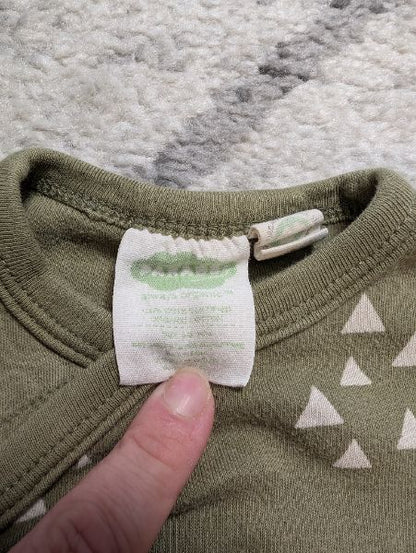 Parade Organics Sleep Gown, 0-3M, Green Triangles, Kids 3 Month (0-3M)