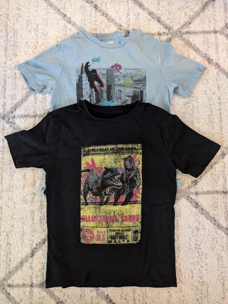 2 Boys T-shirts, Space Invaders & Jurassic World, Size Medium , Kids 7 & 8 (small)