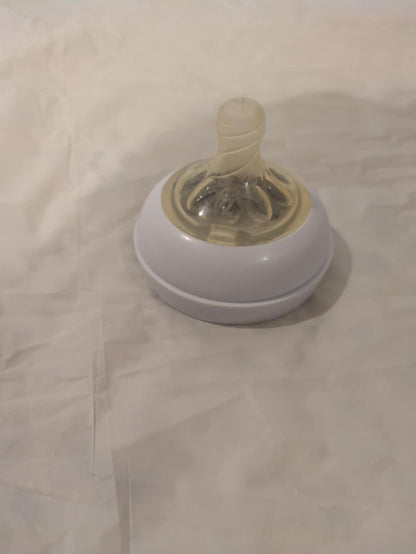 Philips Avent Bottles and Manual Breast Pump