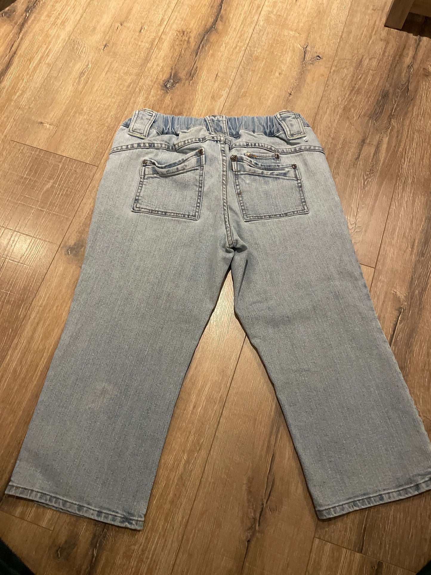Maternity capri jeans, Maternity M (8-10)