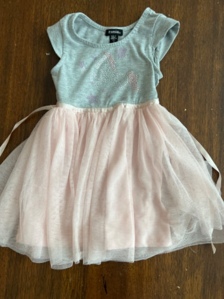 Zumie 4T unicorn dress