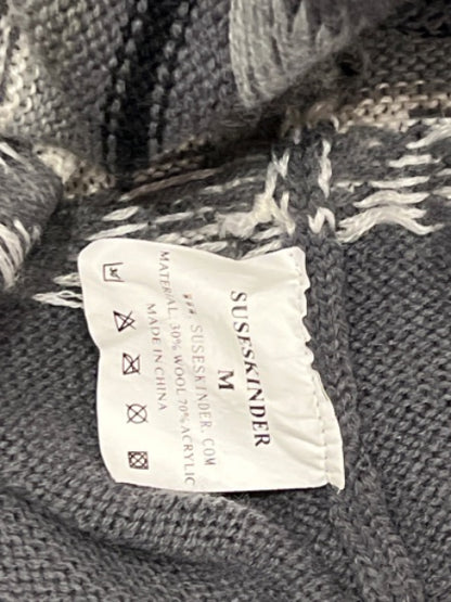 Suse's Kinder Maternity/Babywearing, Wool blend Poncho, pre-/post-partum, Size Medium, MSRP: $55 USD, Maternity M (8-10)