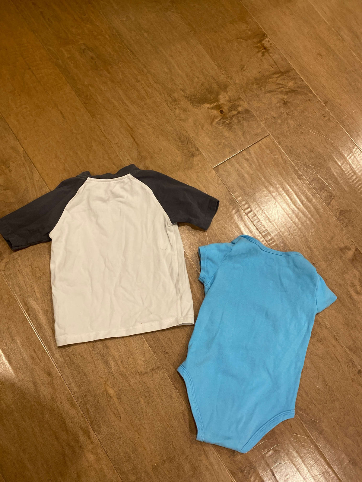 Set of 2 18 month tops, Kids 18 Month (12-18M)