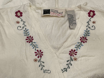 Tomorrow’s Mother, Cream colour, Maternity V-Neck Top with floral embroidery, 3/4 sleeves, size Small, VGUC, Maternity S (4-6)