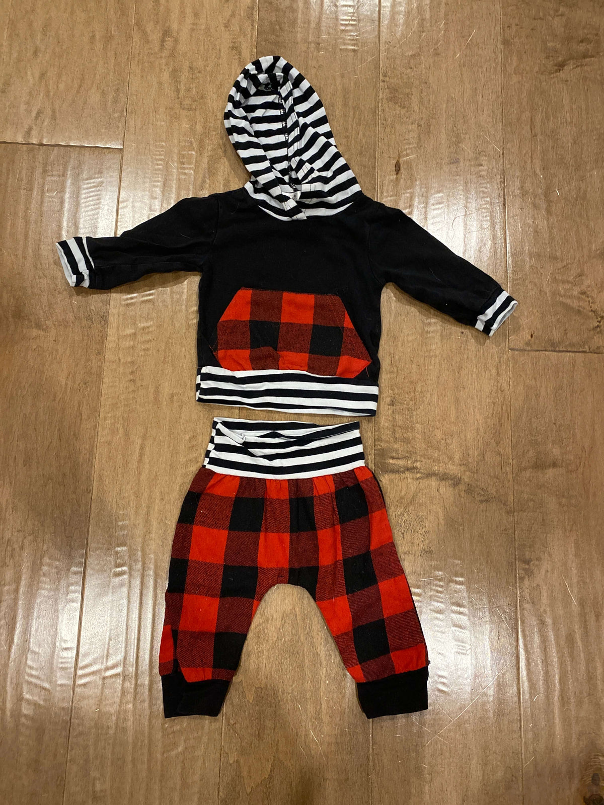 Baby boy sweatsuit 6 month, Kids 6 Month (3-6M)