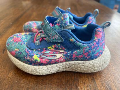 Sketchers size 9 sneakers, Shoes 9 (Toddler:2-4yr)
