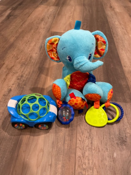 Sensory play toys