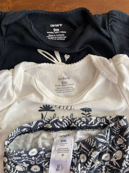 Carter’s B&W three piece outfit 9 months, Kids 9 Month (6-9M)