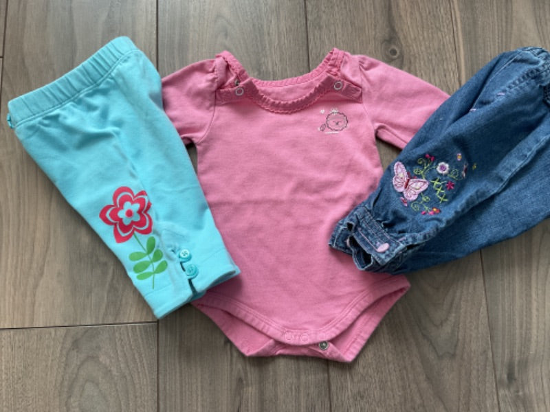Pink Onesie, white Pajamas, Blue Pants, Jeans 0-3 Months, Kids 3 Month (0-3M)