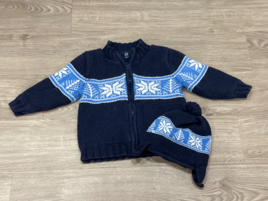 VGUC, babyGAP Sweater & toque set, Kids 3T