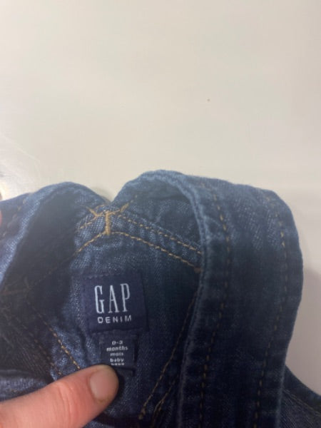 Baby Gap Overalls size 0-3 month, Kids 3 Month (0-3M)