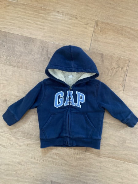 Warm Gap Zip Up Hoodie Size 18-24 month, Kids 24 Month (18-24M)