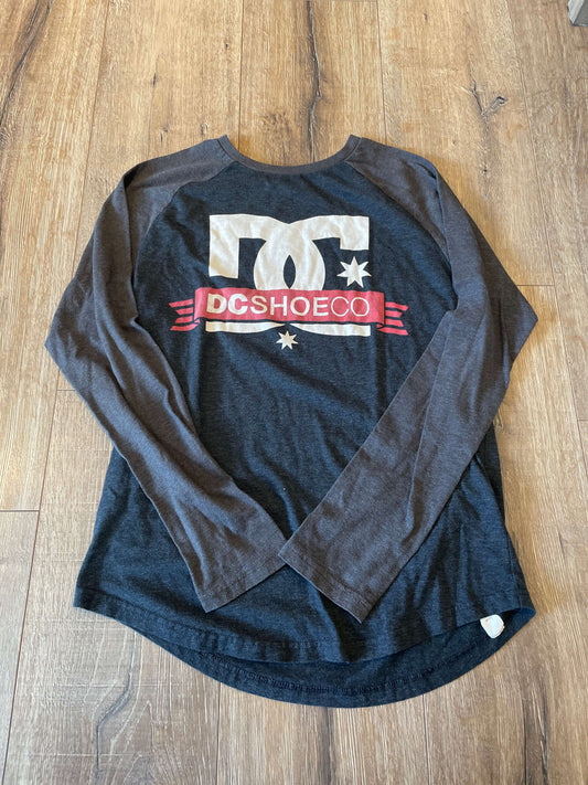 Boys DC long sleeved top size large , Kids 12 & 14