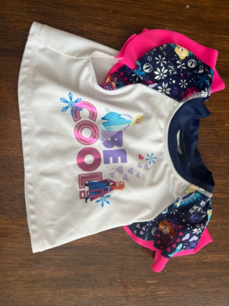 3T Disney store frozen Elsa and Anna rash guard swimsuit , Kids 3T